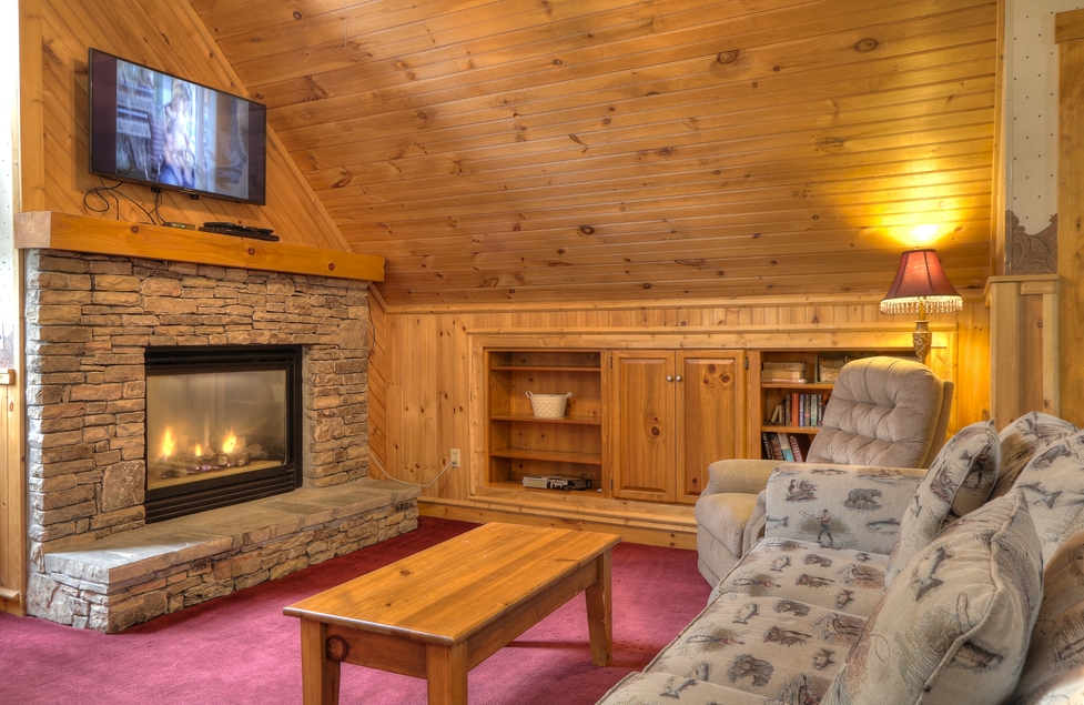 Cabin 13, 4-Bedroom – Smoky Mountains TN | Oak Haven Resort & Spa