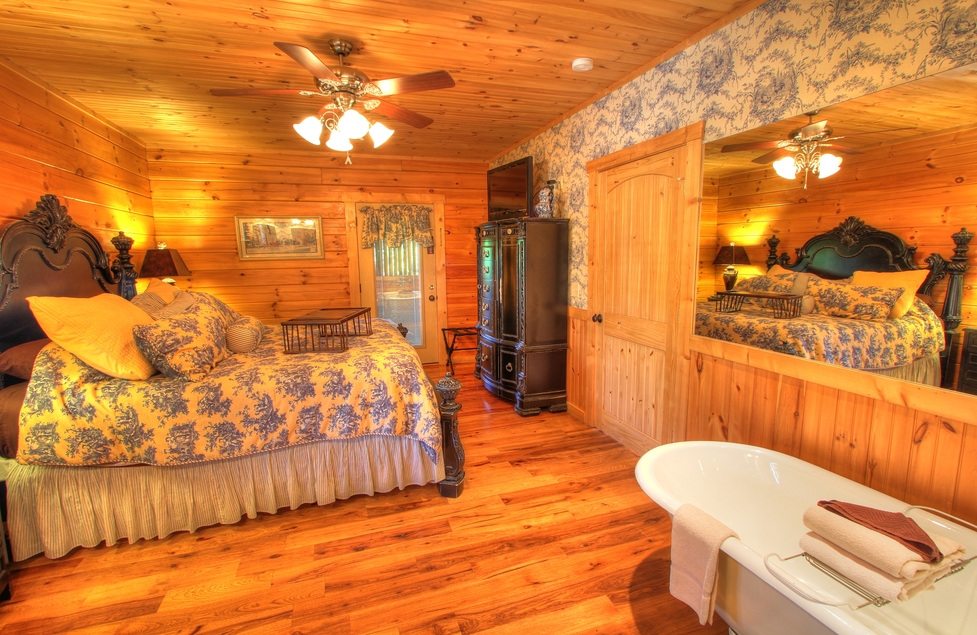 018 Oak Haven Resort & Spa