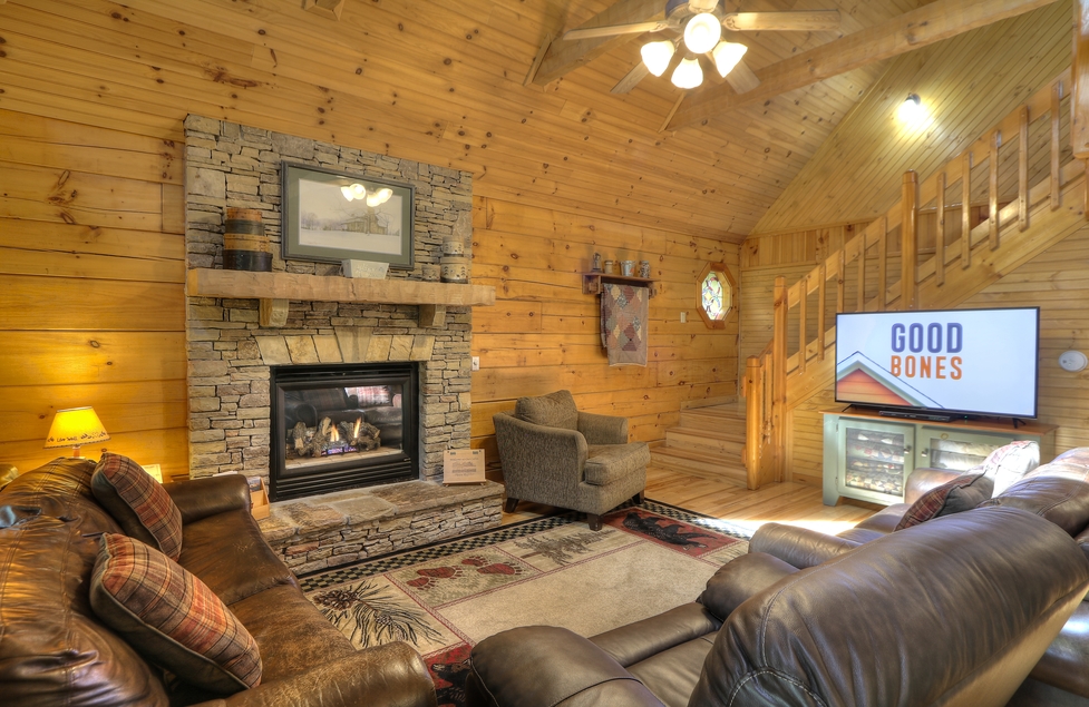 Cabin 104 Oak Haven Resort Spa Prev